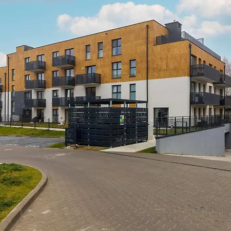 Modern With Garden And Parking In By Renters Gdańsk