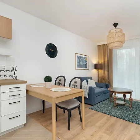 Modern With Garden And Parking In By Renters * Gdańsk