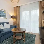 Modern With Garden And Parking In By Renters * Danzig