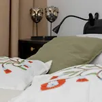 Apartment Modern With Garden And Parking In By Renters